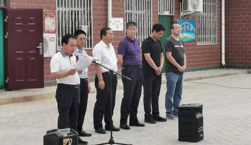 寧夏回族自治區(qū)吳忠市同心縣農(nóng)業(yè)局展會，愛麗潔農(nóng)村廁所改造產(chǎn)品備受歡迎！